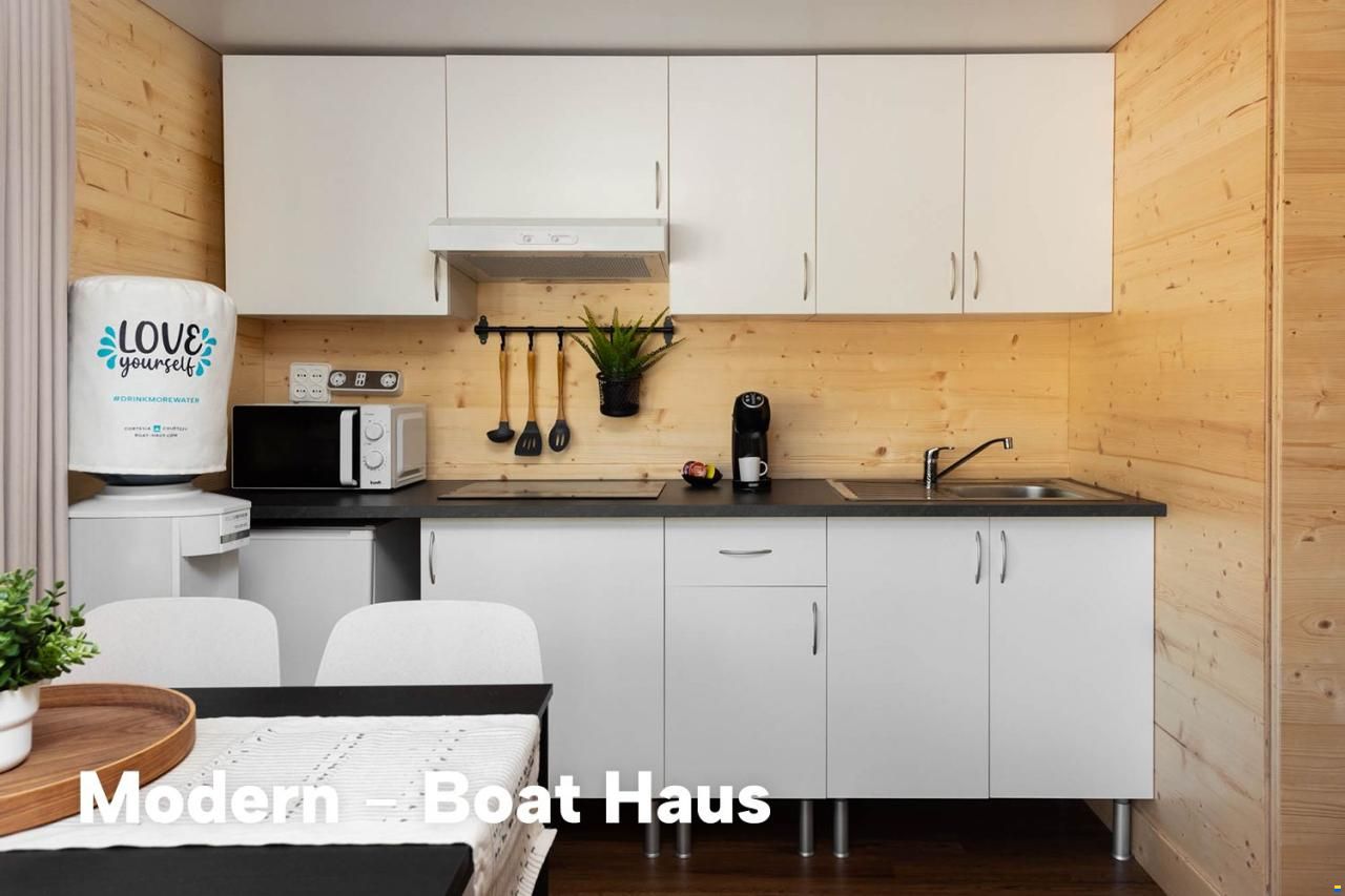 Boat Haus Mediterranean 8X4 MODERN House