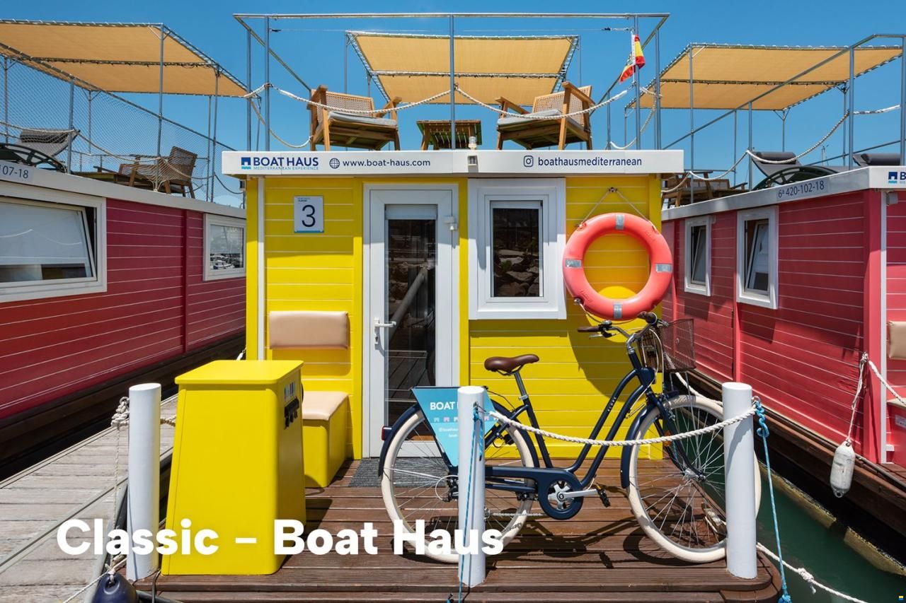 Boat Haus Mediterranean 8x3 Classic Hous