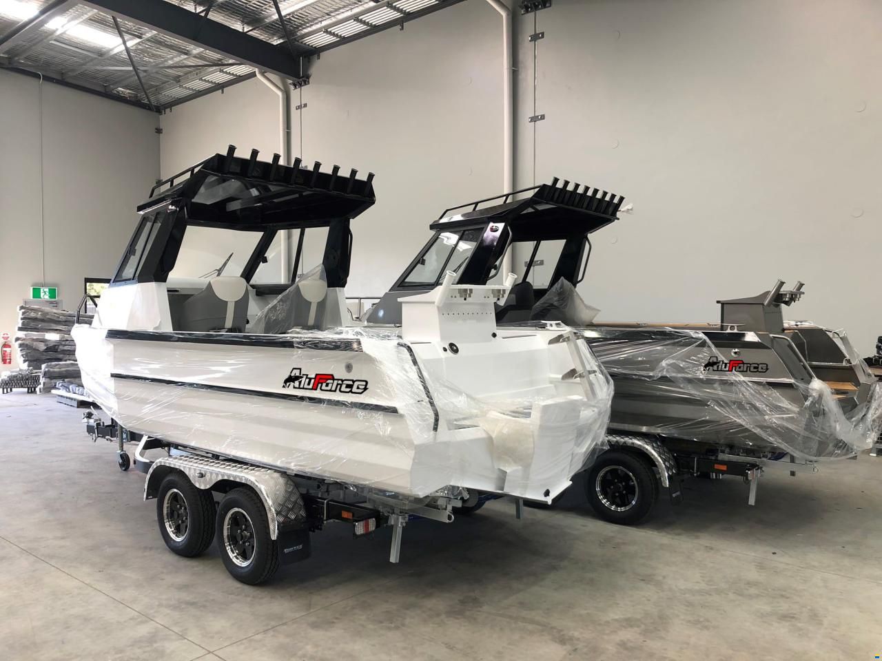 AluForce AF-E-600HT