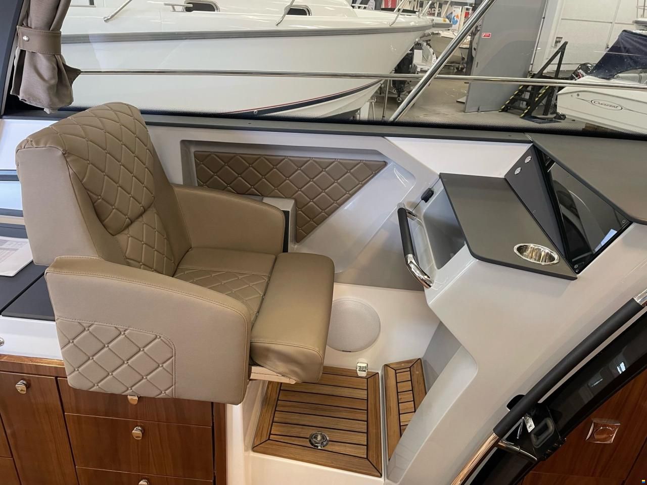 Aquador 300 HT