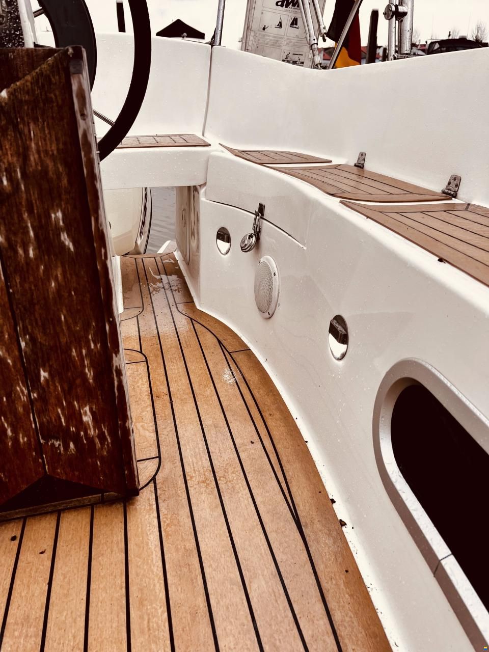 Imexus 28 Powersailer