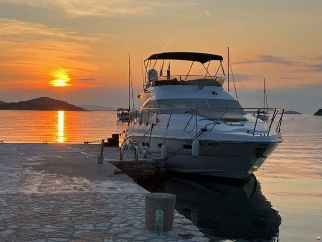 Sealine 42.5 Fly