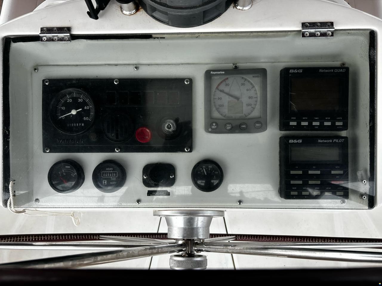Beneteau Oceanis Clipper 411