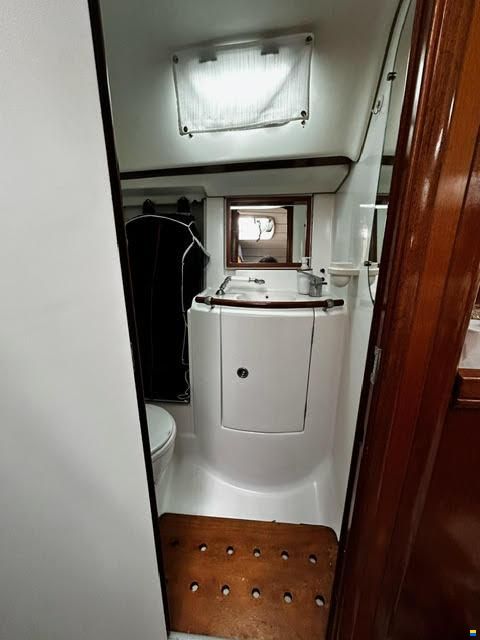 Beneteau Oceanis Clipper 411
