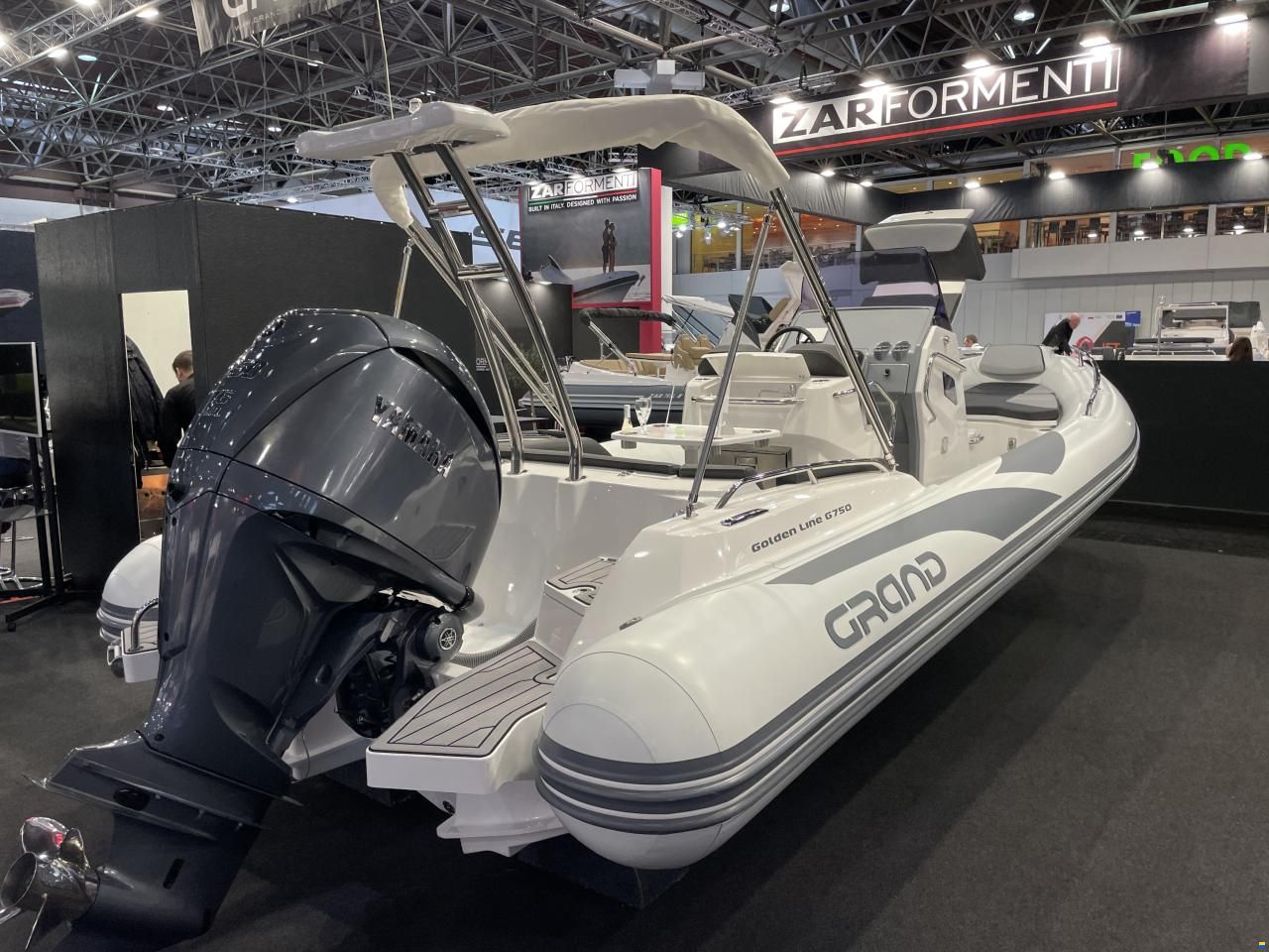 Grand Golden Line G750