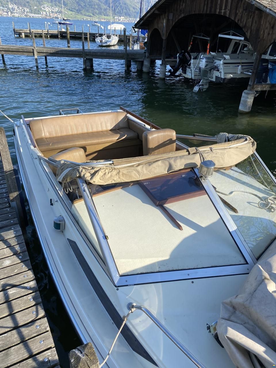 Sunseeker 23 Sport Cabin
