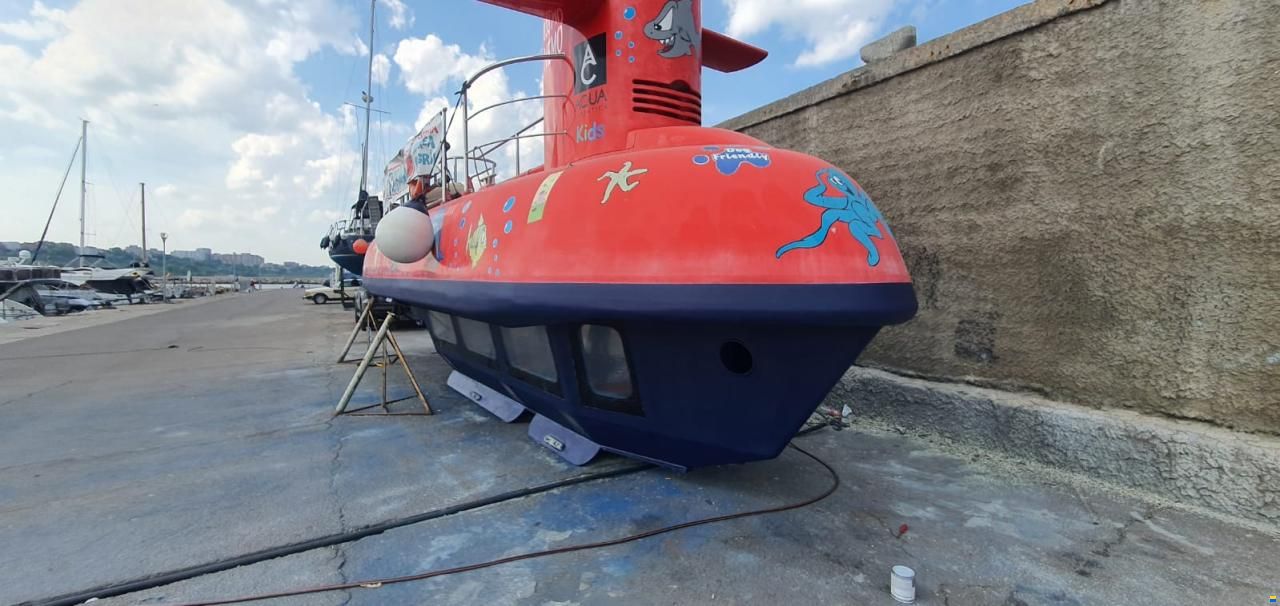 Agena Marin Semisubmarine 12PAX