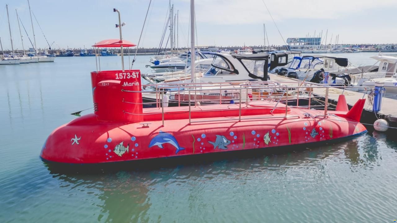 Agena Marin Semisubmarine 12PAX