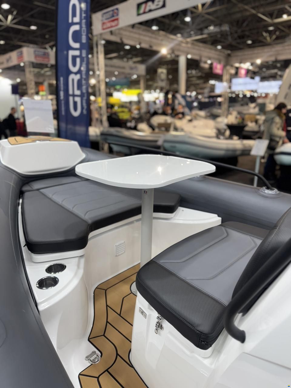 Grand Golden Line G580