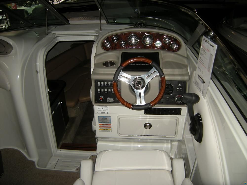 Crownline 266 SC
