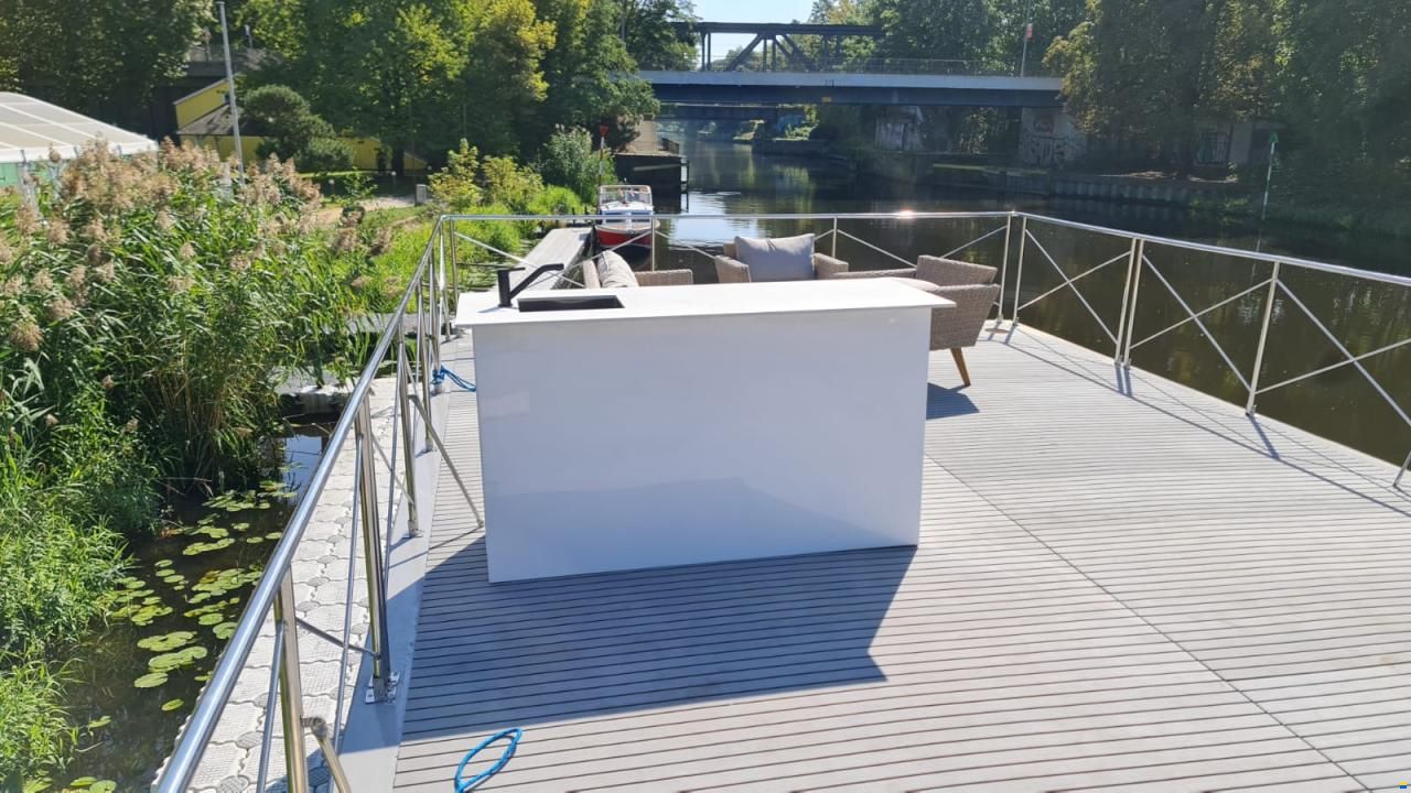 CampiBoat Campi 460 Ihr schwimmendes Zuhause Sauna