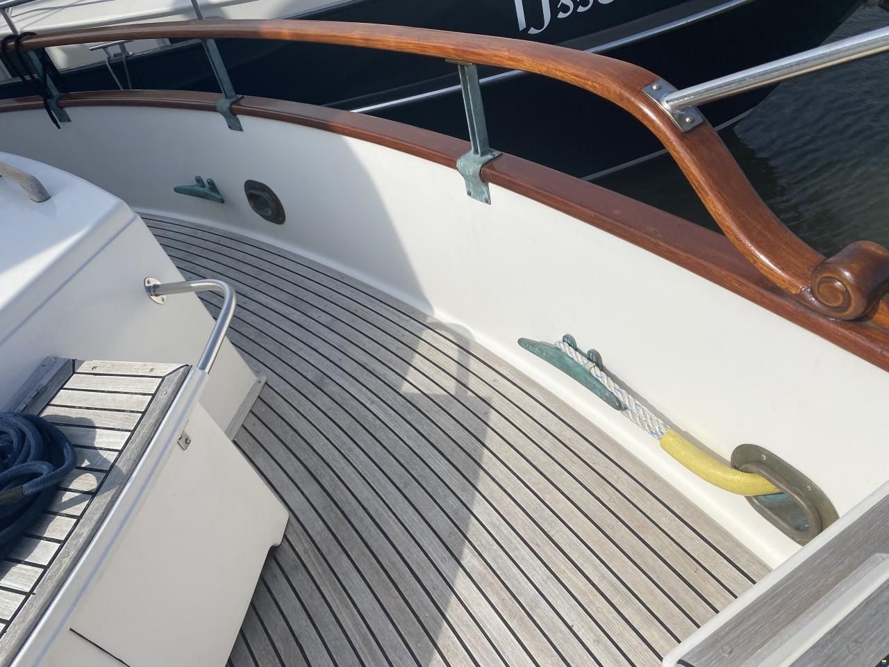 Grand Banks 42 Classic