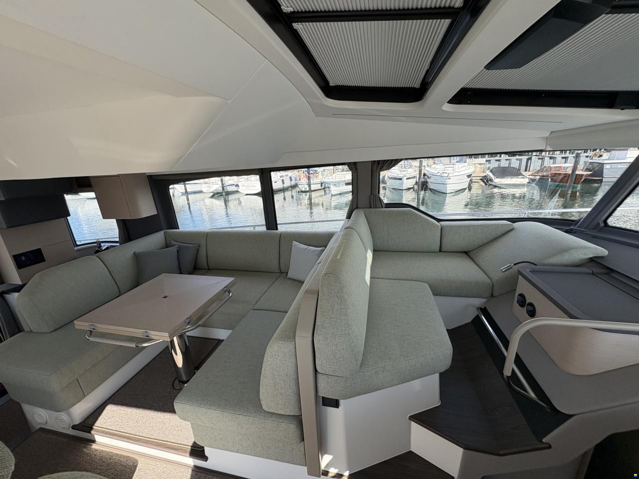 Nimbus 495 Flybridge