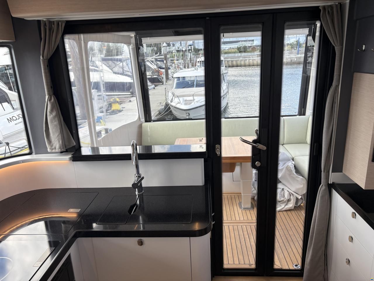 Nimbus 495 Flybridge