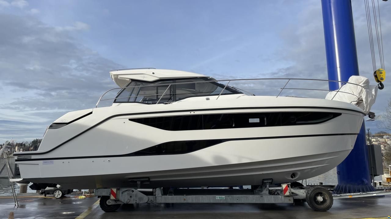 Bavaria SR 33 HT