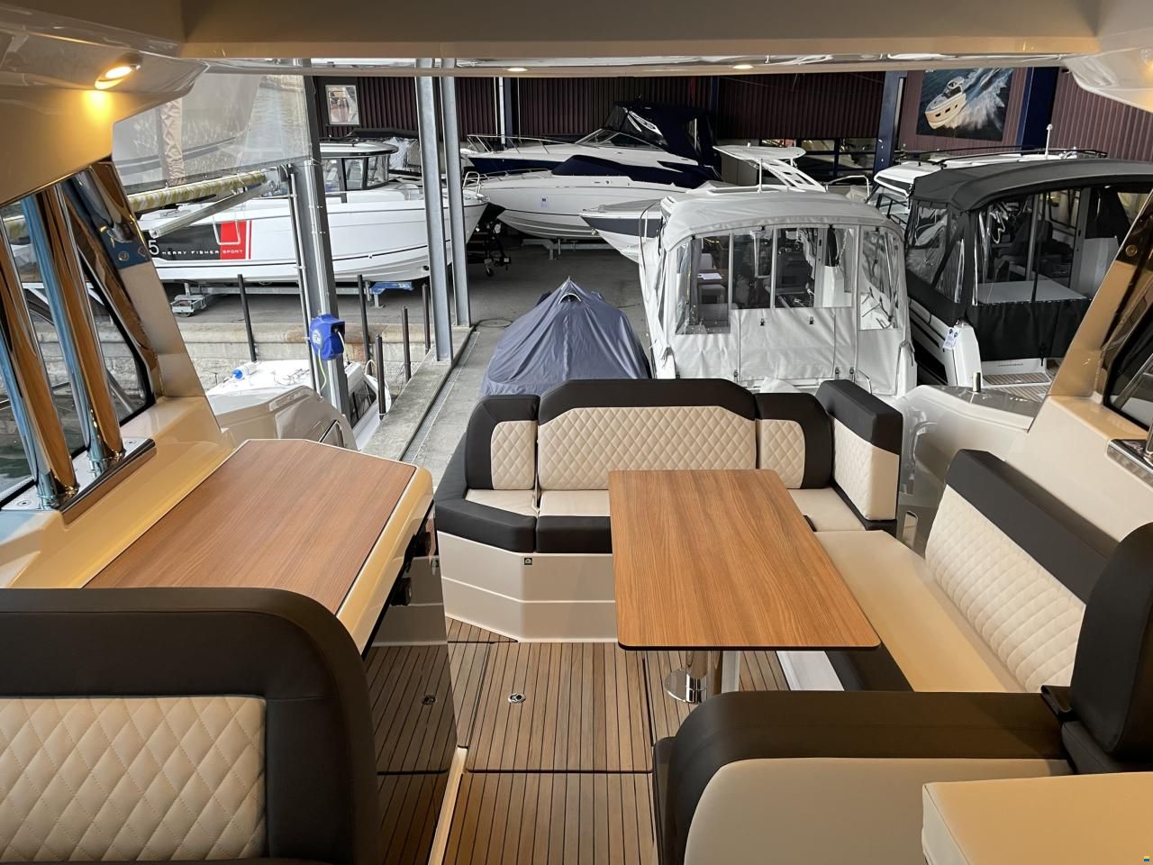 Bavaria SR 33 HT
