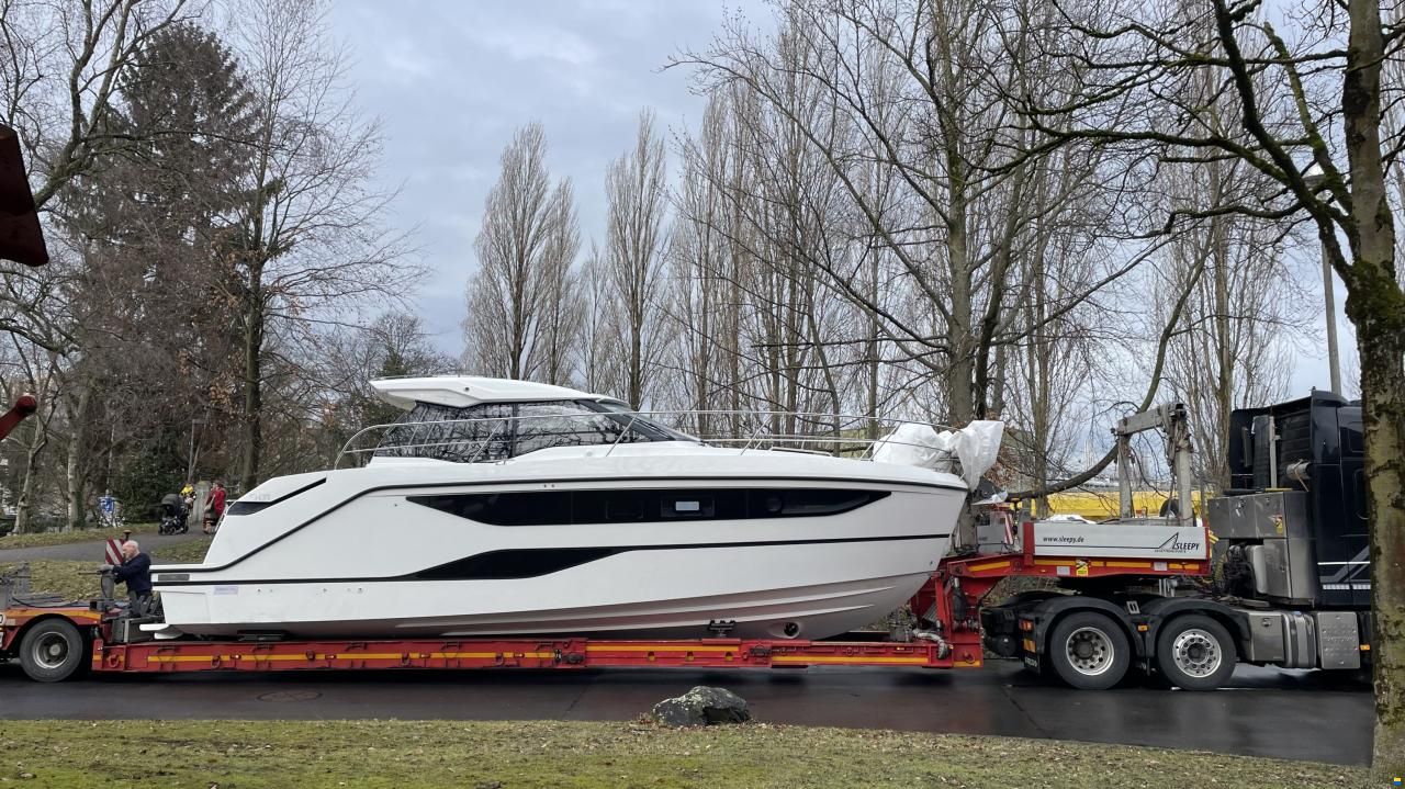 Bavaria SR 33 HT