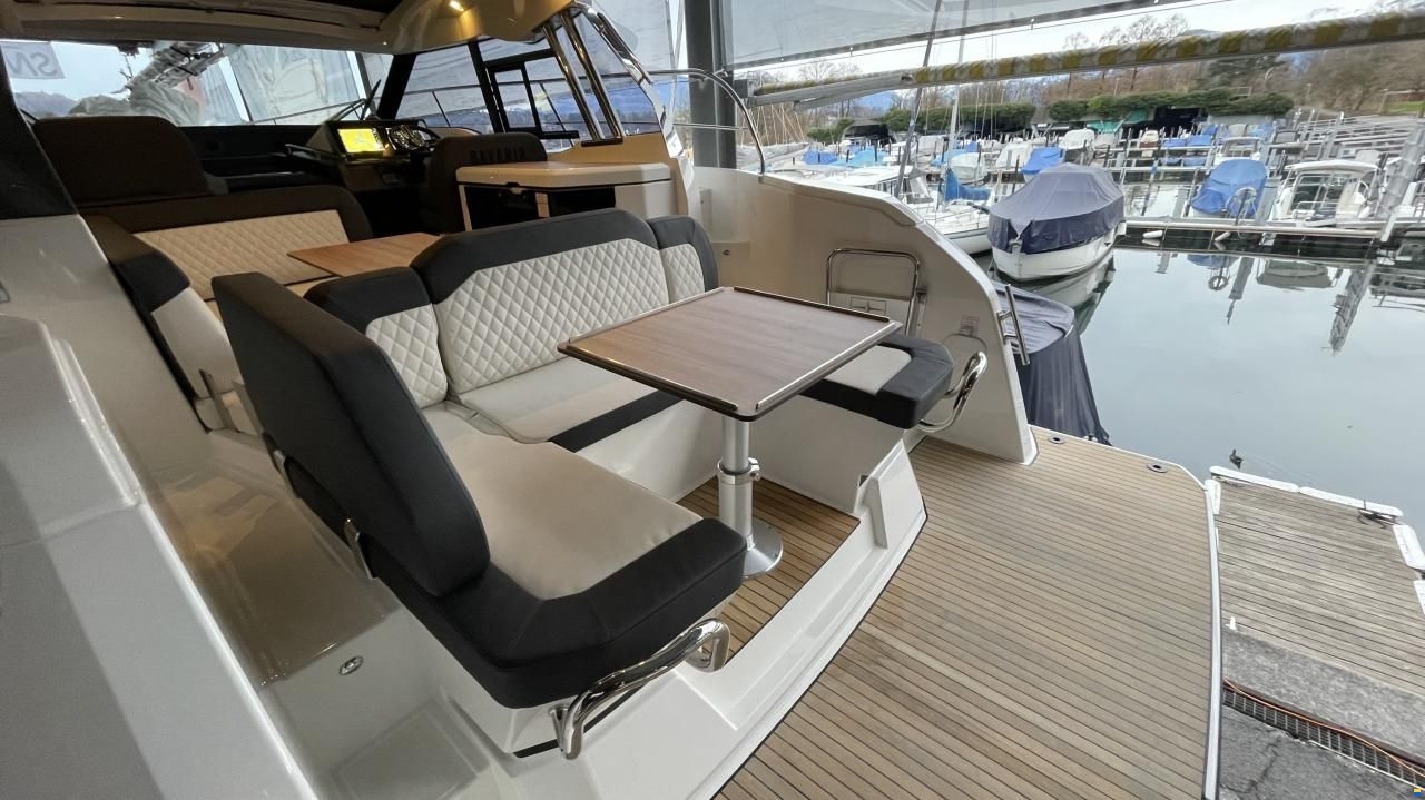 Bavaria SR 33 HT