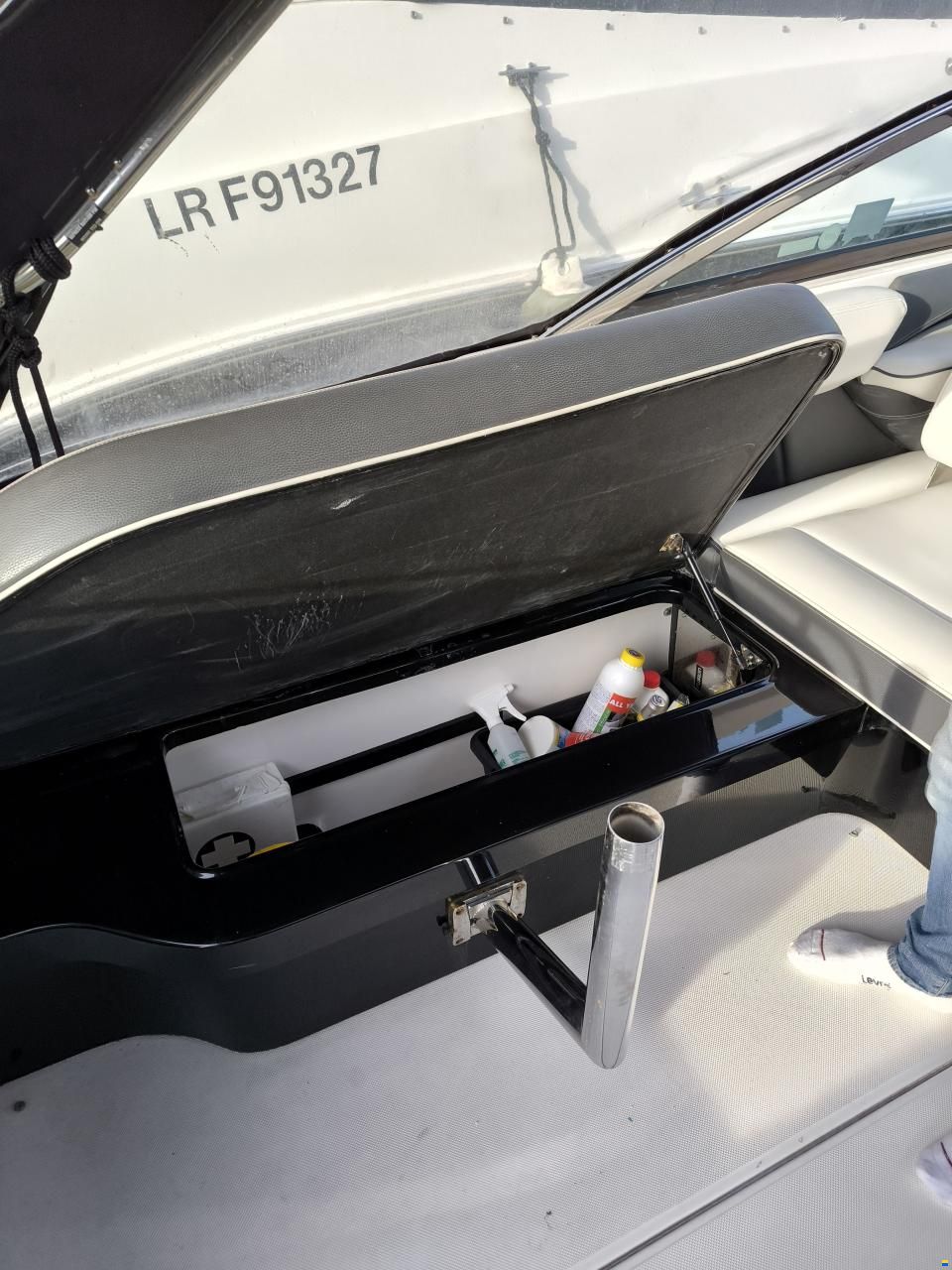 REGAL MARINE 2800 BOWRIDER
