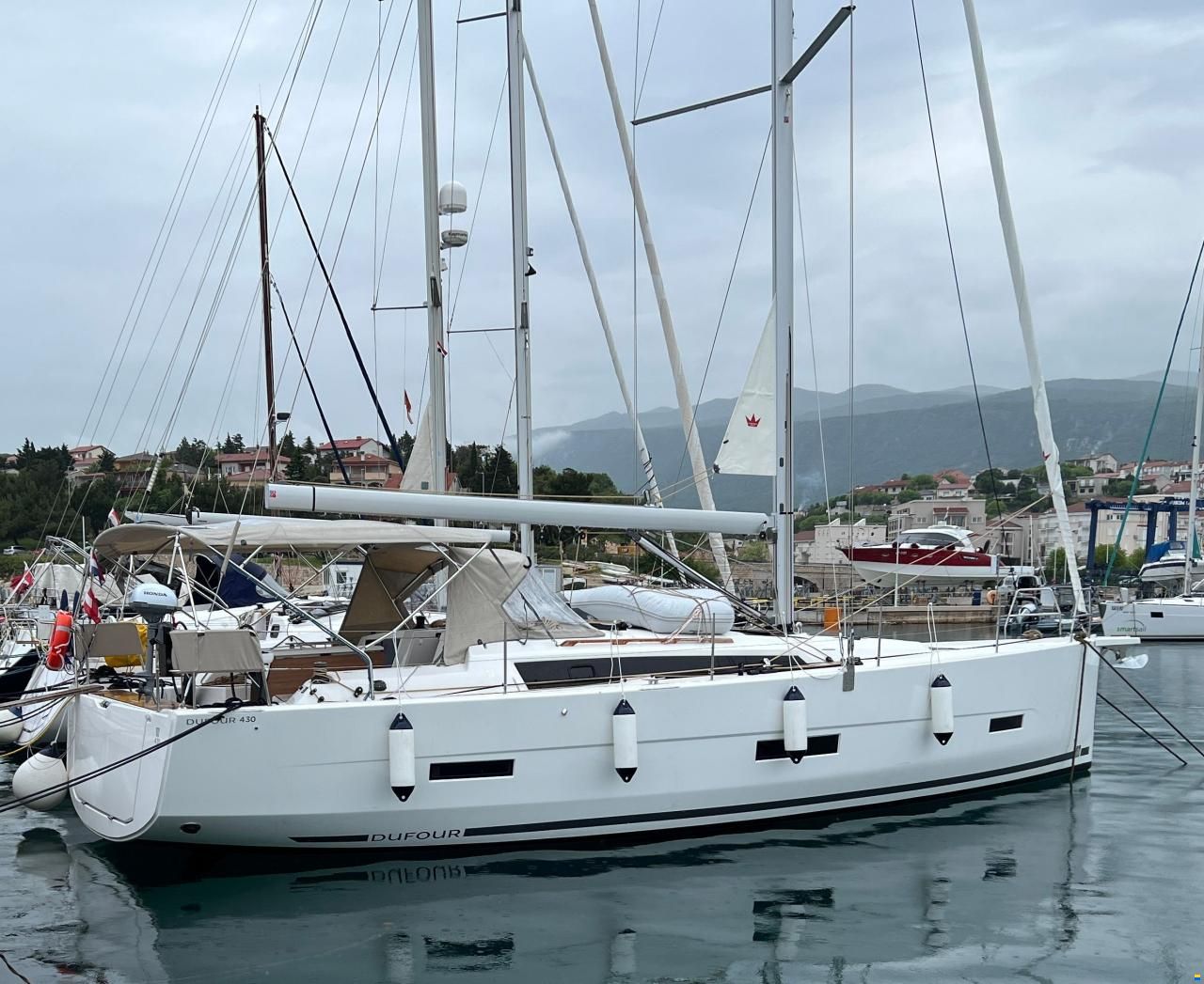 Dufour 430 Grand Large
