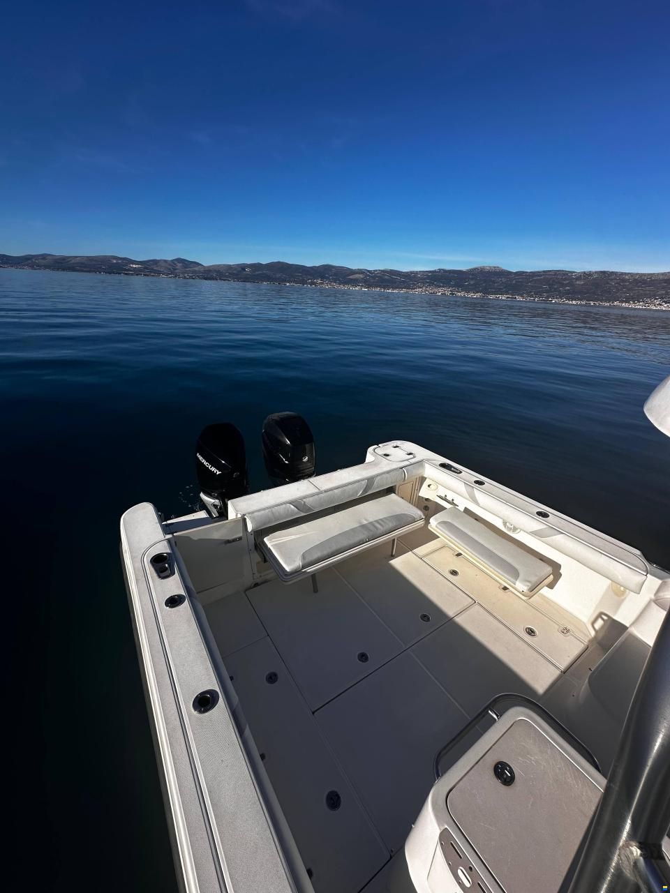 Boston Whaler 305 Conquest