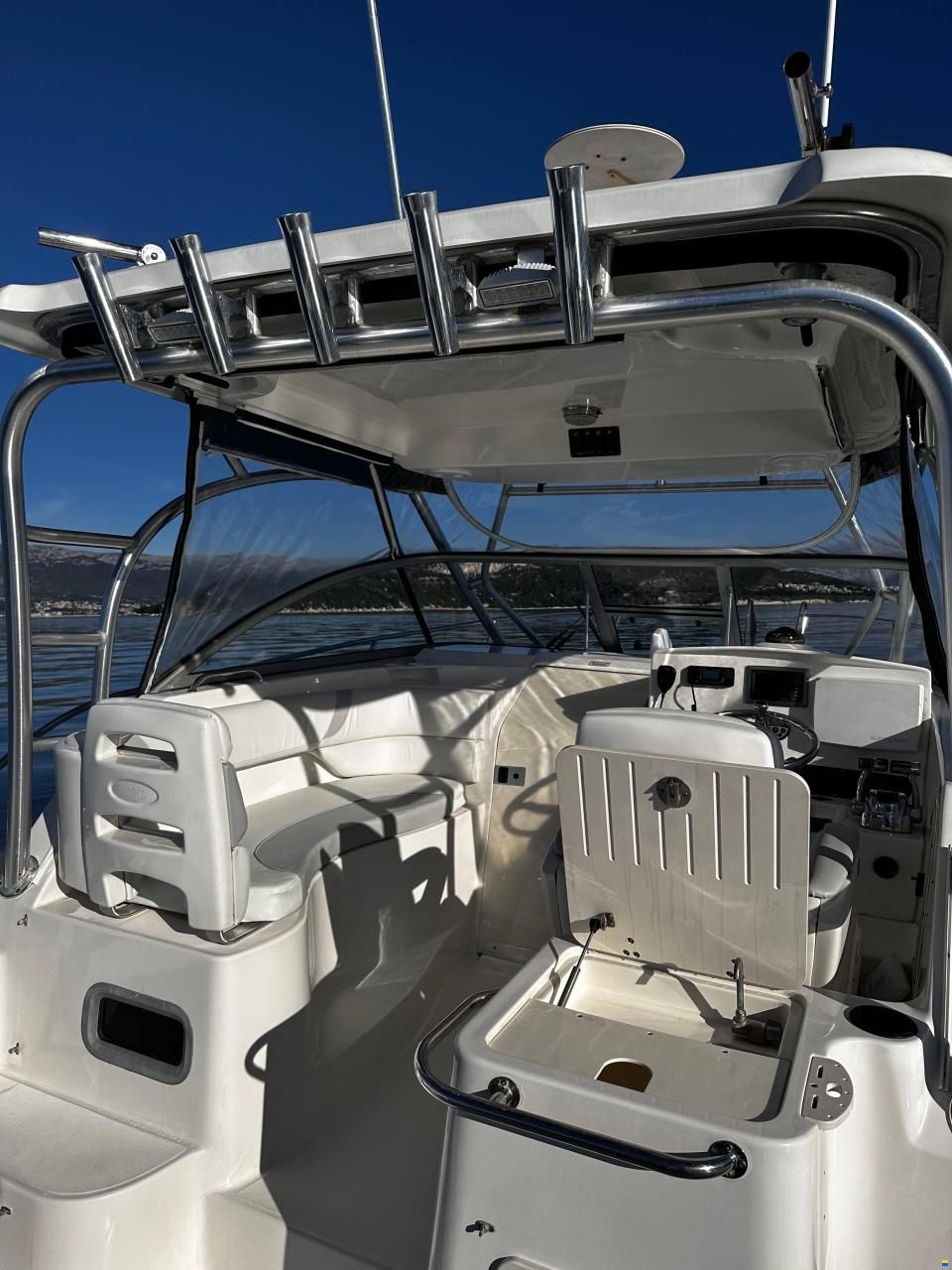 Boston Whaler 305 Conquest