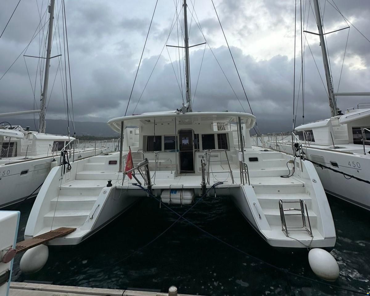 Lagoon 450