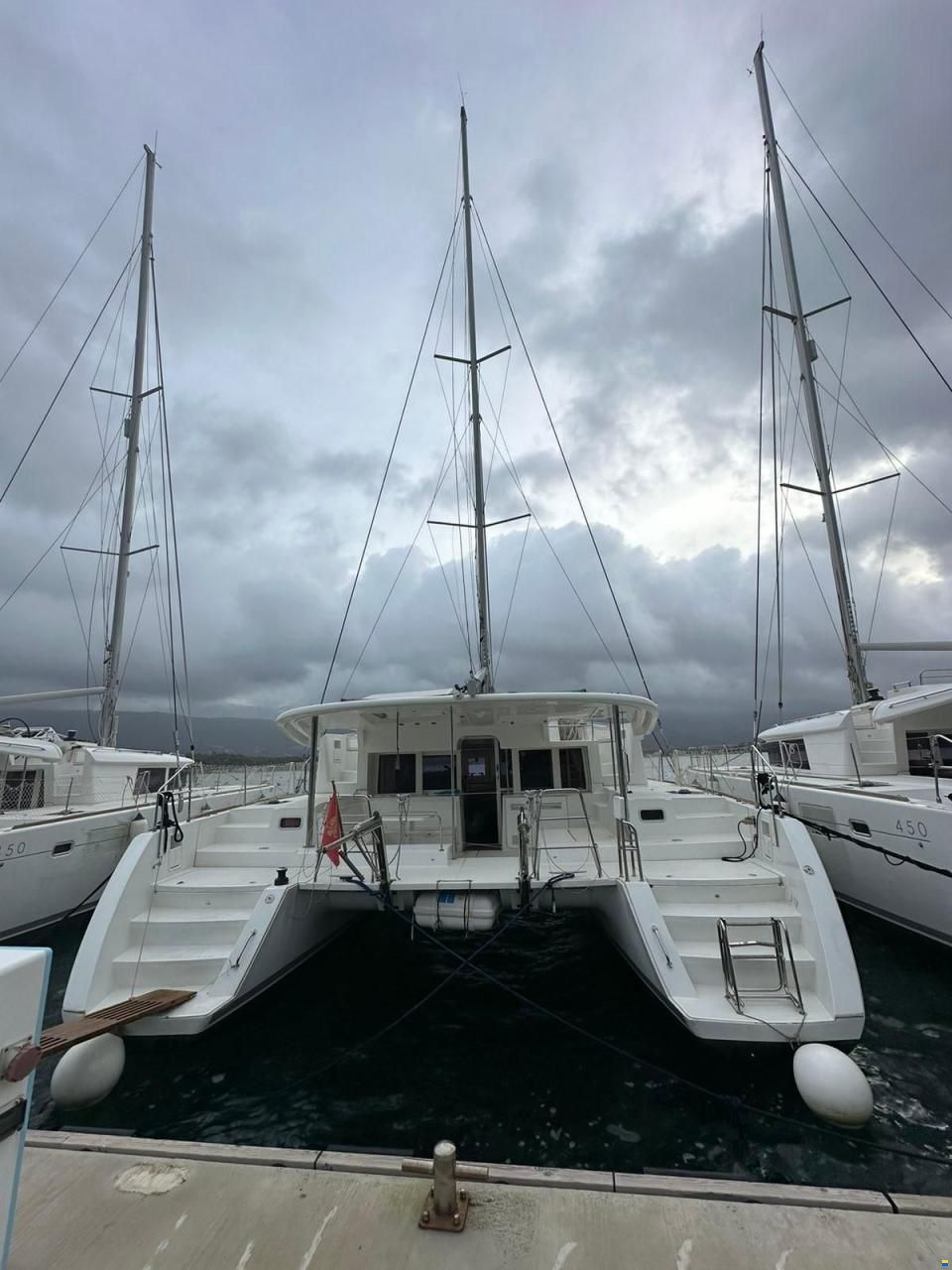 Lagoon 450