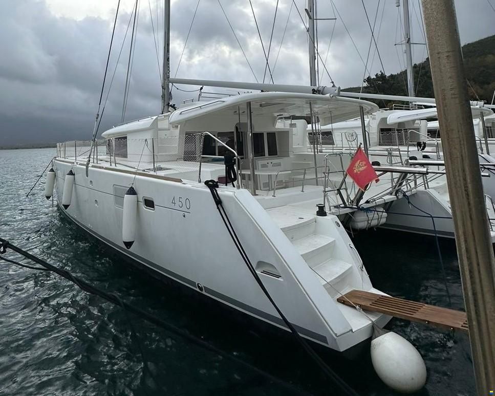 Lagoon 450