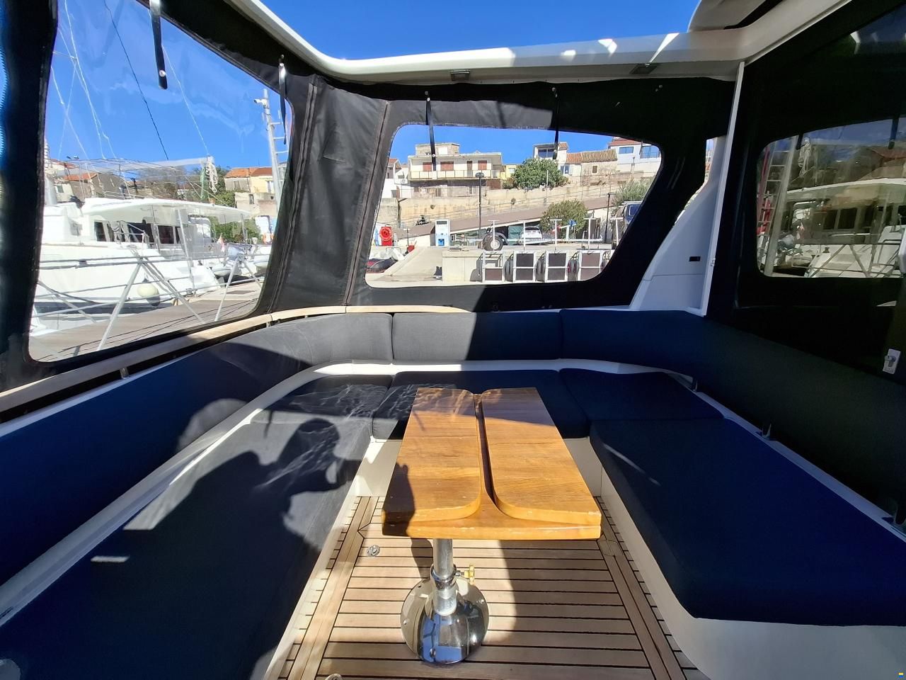 Marex 375