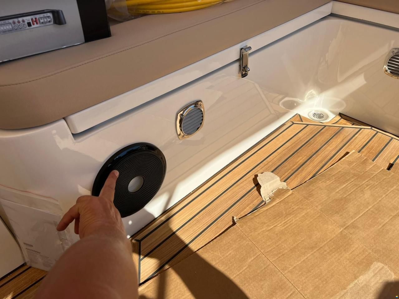 Nuova Jolly Prince 33 Sport Cabin