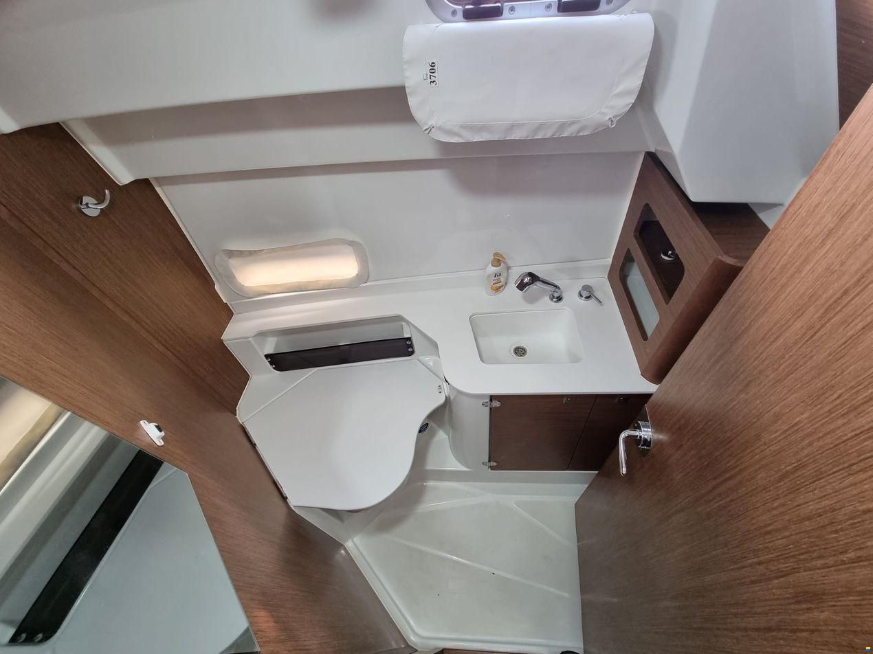 Beneteau Antares 9