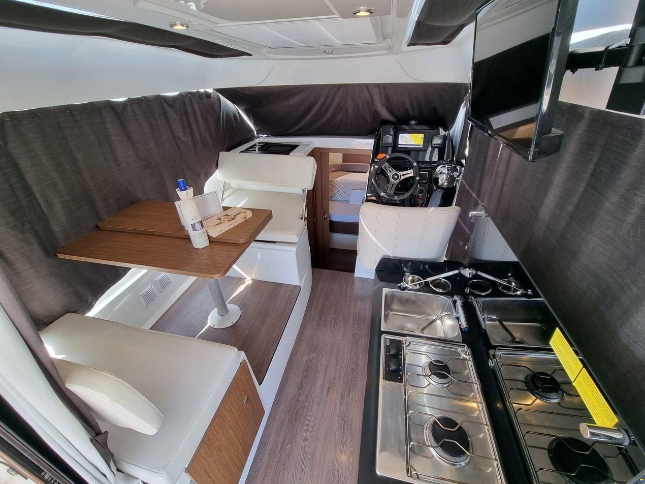 Beneteau Antares 9