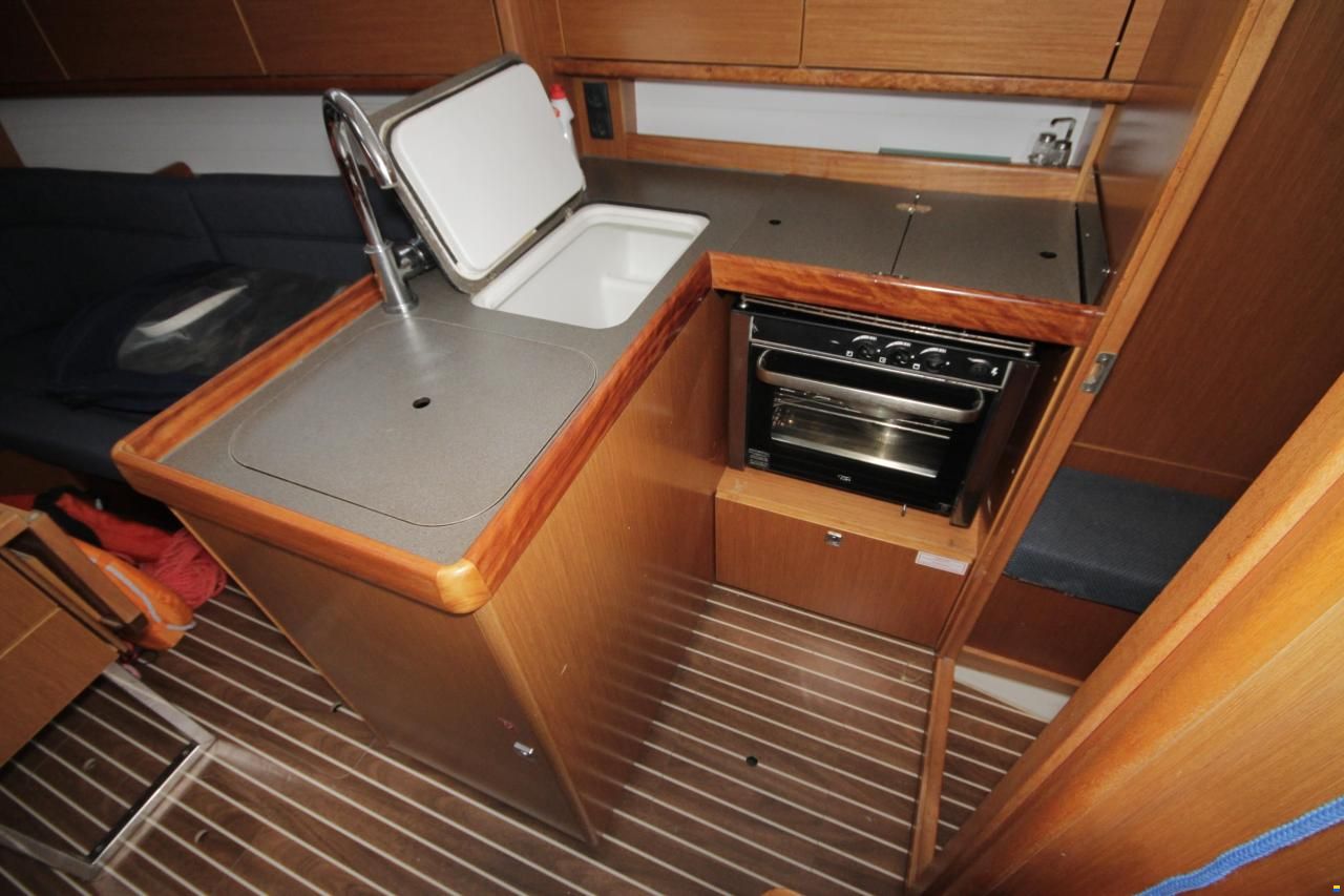 Bavaria Cruiser 34