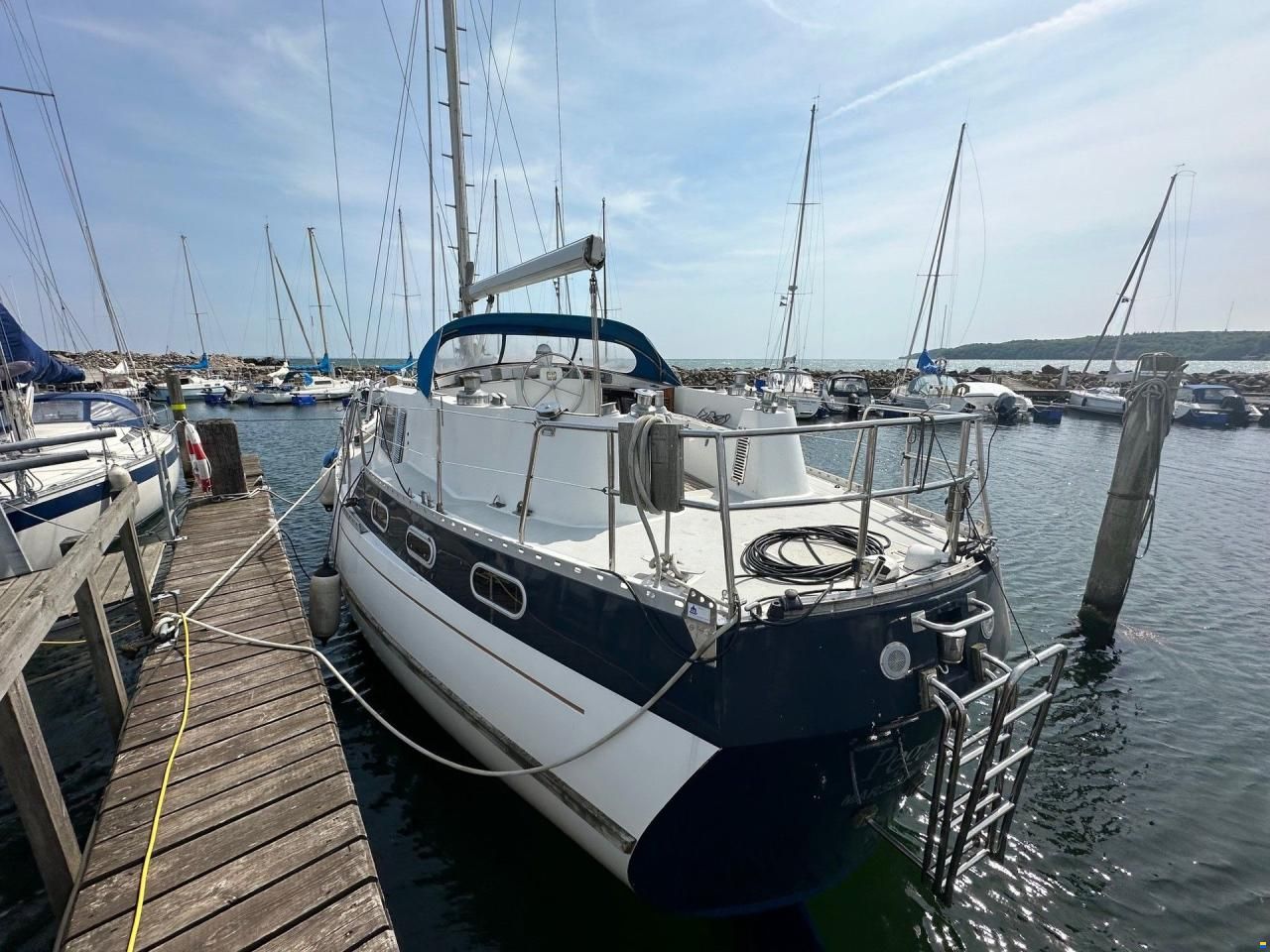 Finnrose 45 Deck saloon
