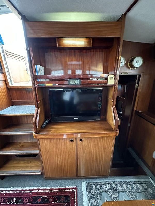Finnrose 45 Deck saloon