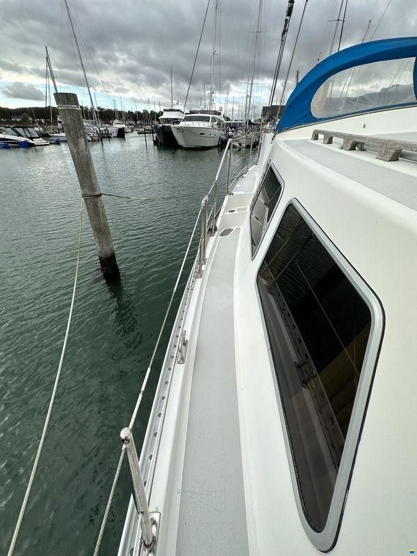 Finnrose 45 Deck saloon