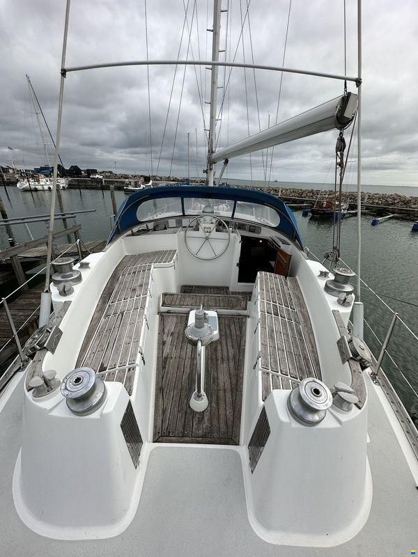 Finnrose 45 Deck saloon