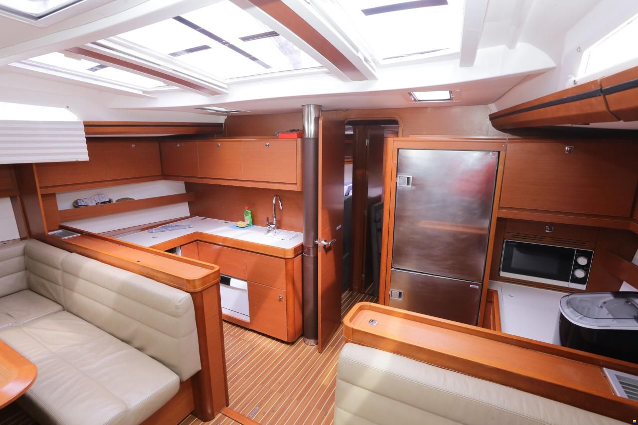 Dufour 56 Exclusive