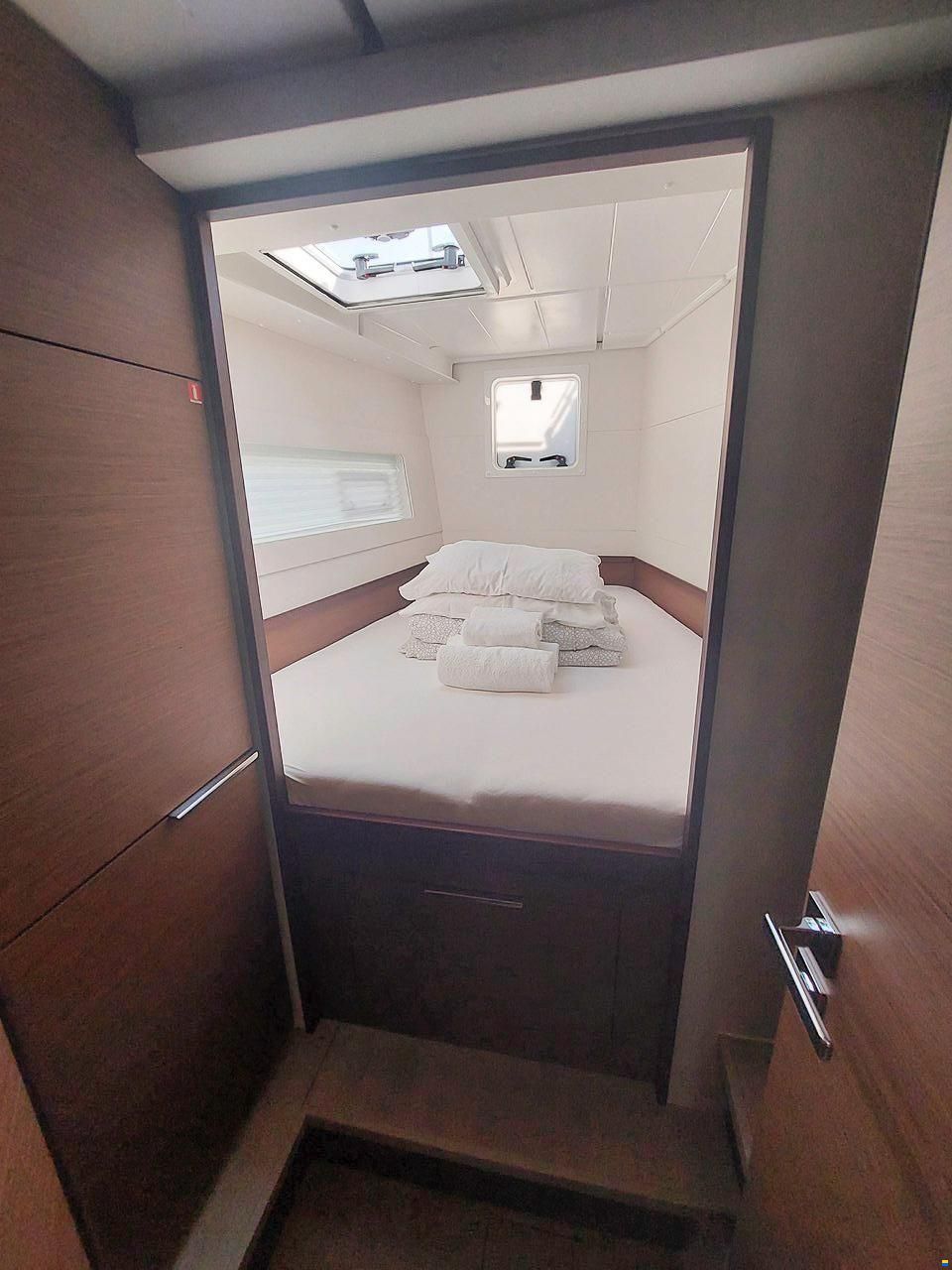 Lagoon 40