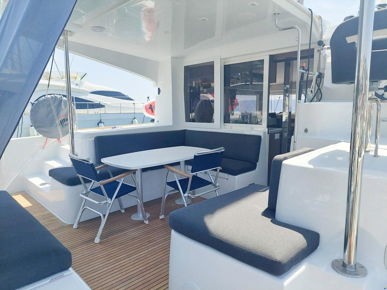 Lagoon 40