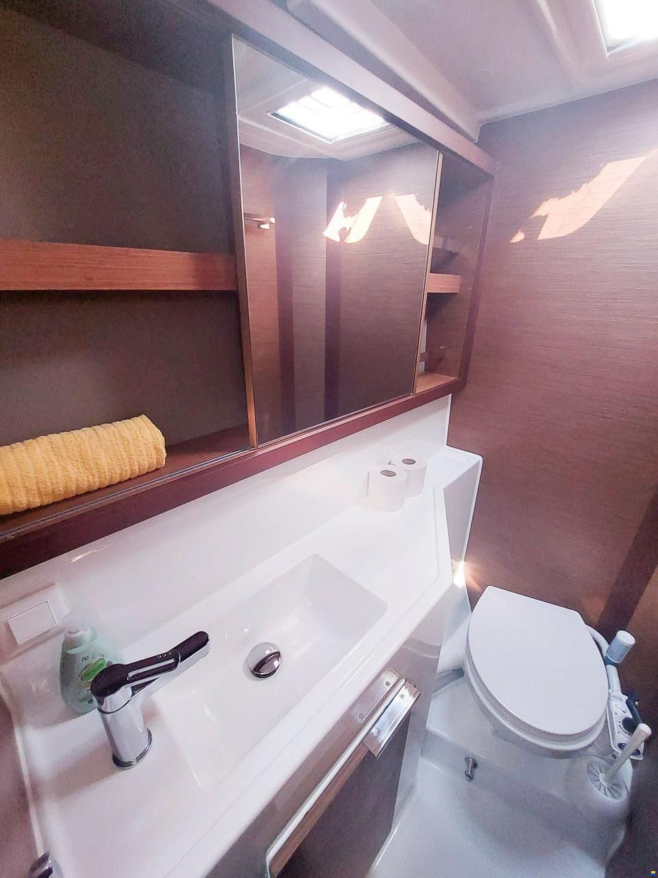 Lagoon 40