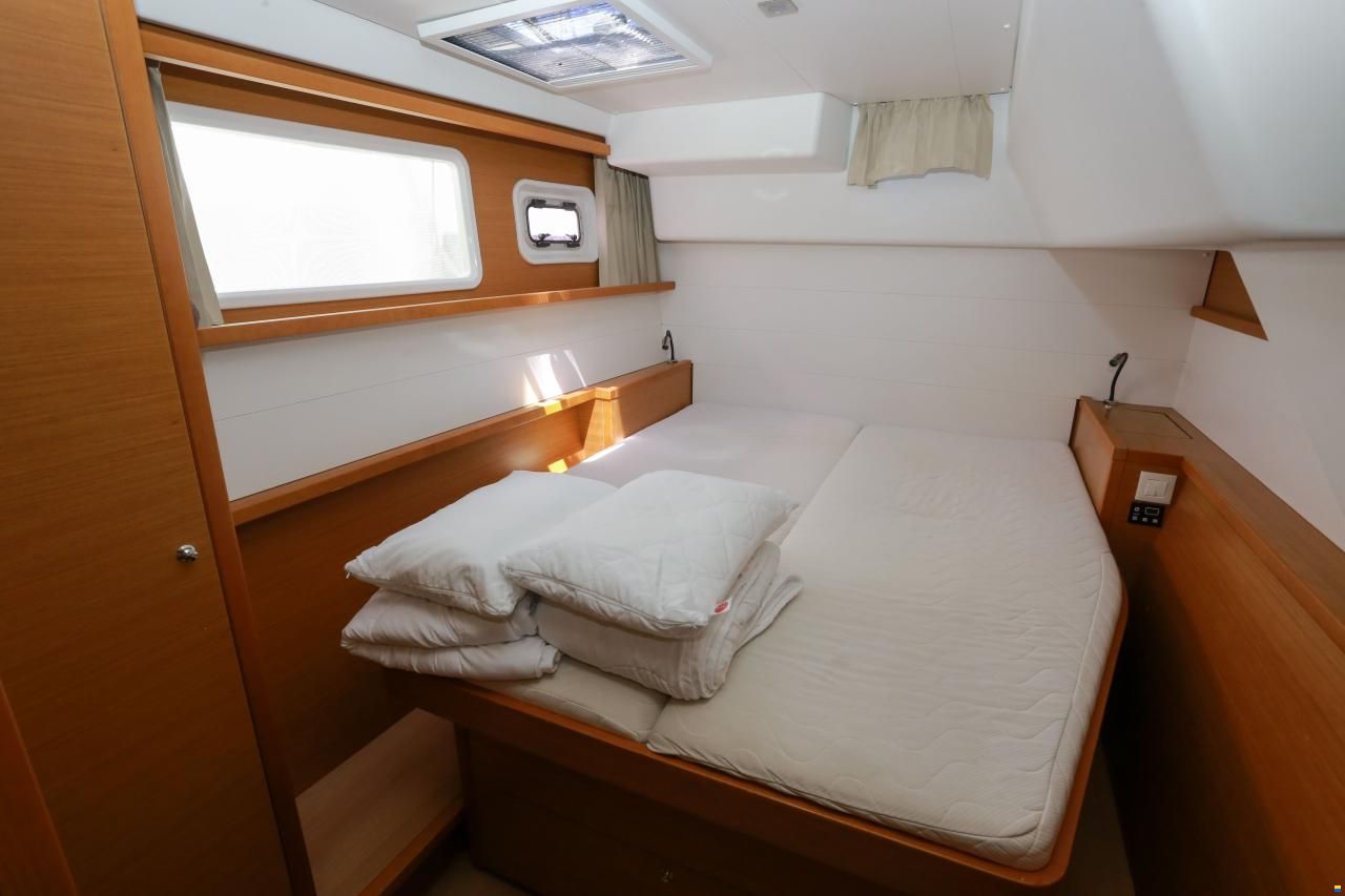 Lagoon 450