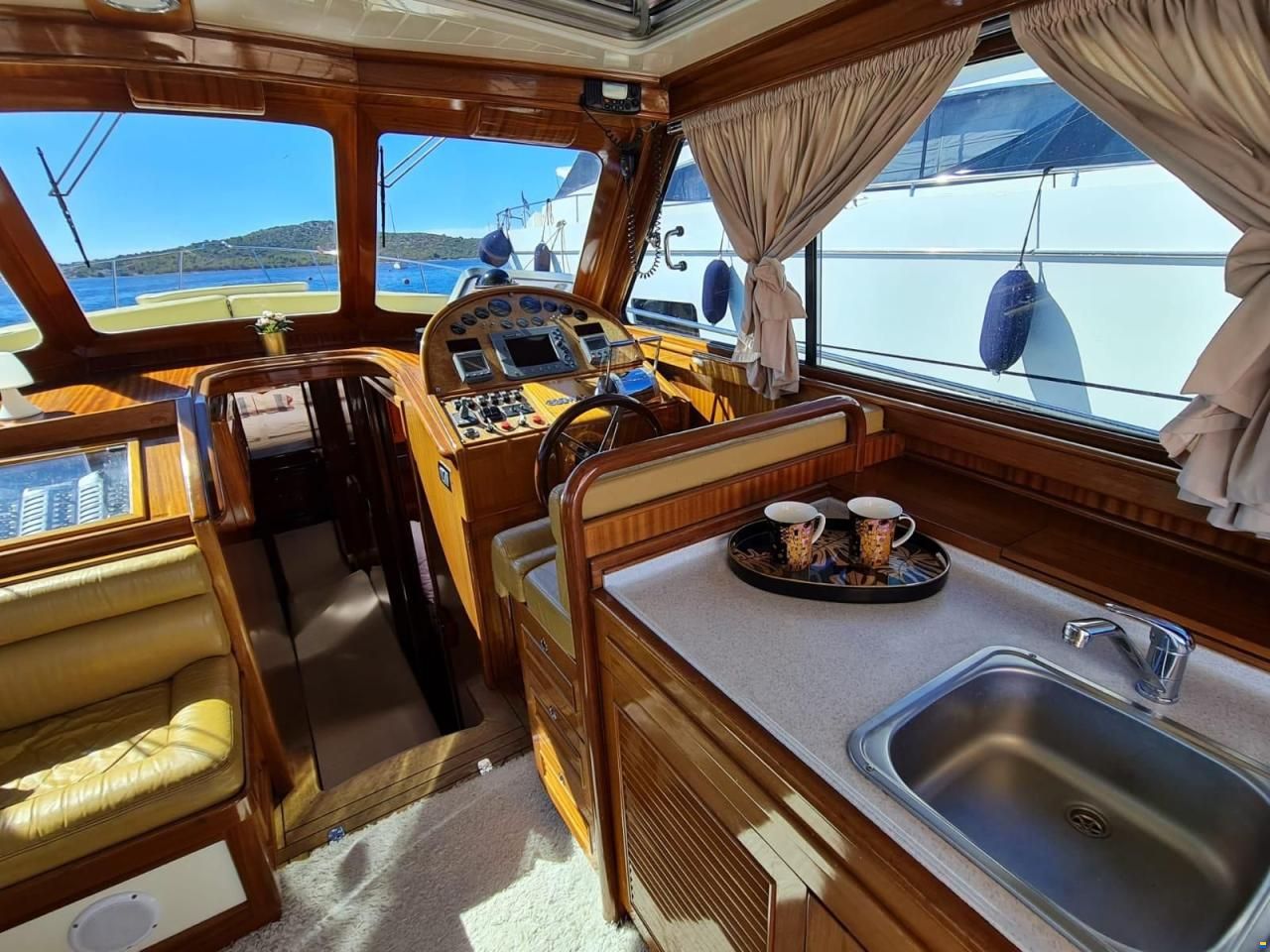 Egemar Liberty 48