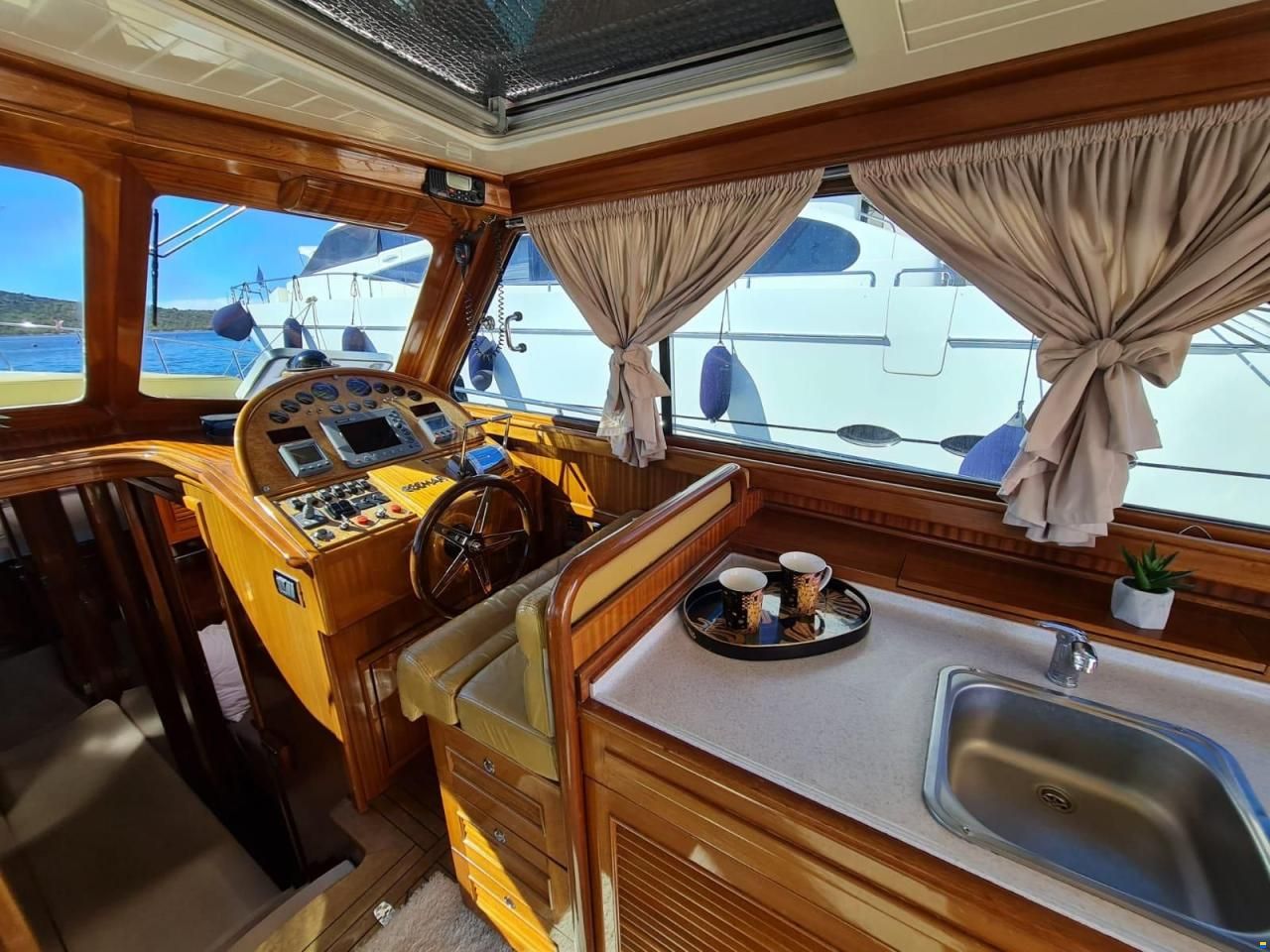 Egemar Liberty 48
