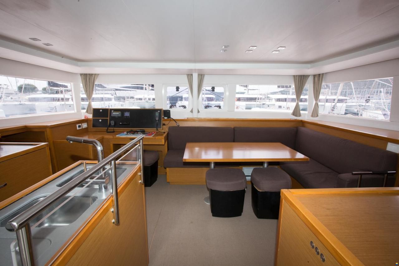 Lagoon 450