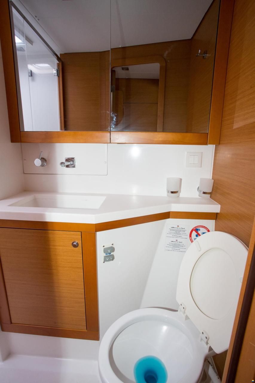 Lagoon 450