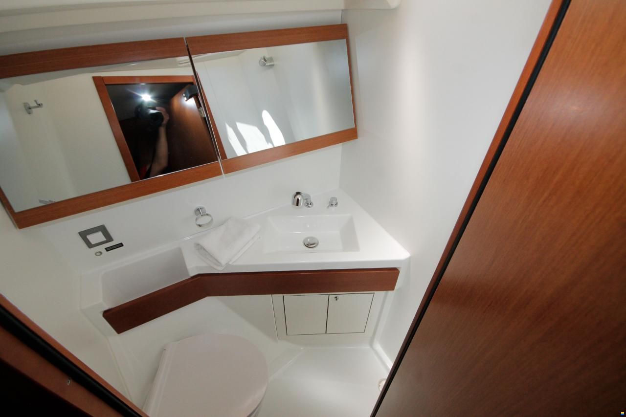Beneteau Oceanis 46.1