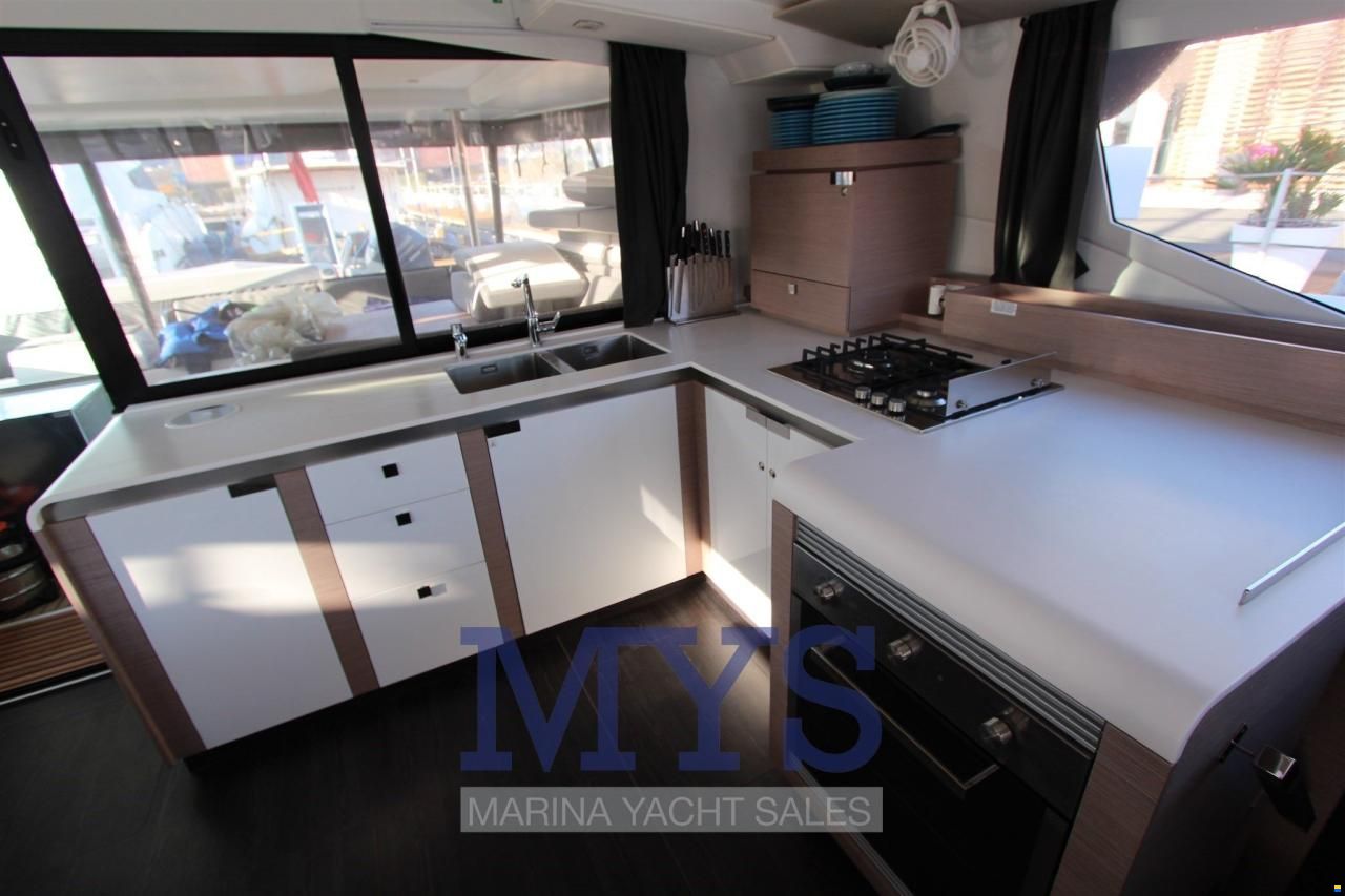Fountaine Pajot 47 TANNA