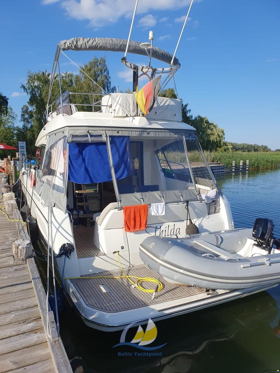Prestige 420 Fly